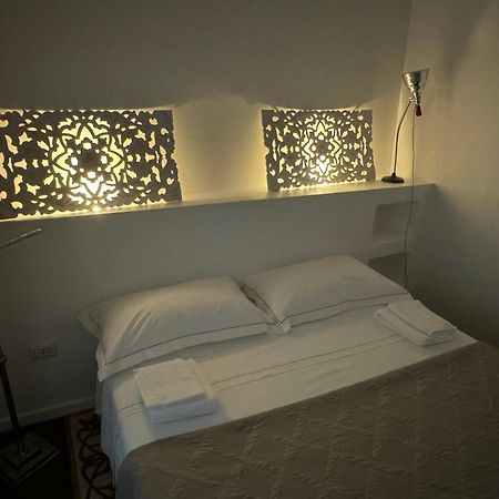 B&B Casa Di Leo Brindisi Buitenkant foto