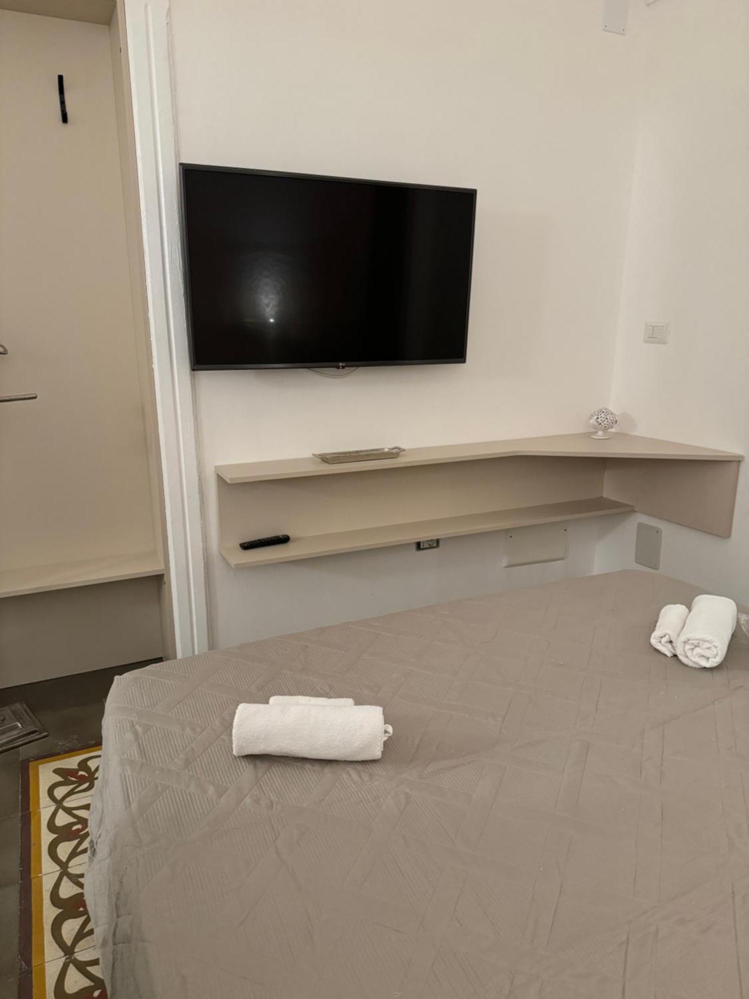 B&B Casa Di Leo Brindisi Buitenkant foto